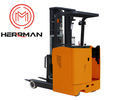 2T Stand Up Electric Reach Forklift ยาง PU